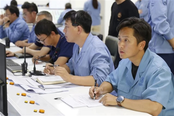 首次!中国全新载人火箭三级液氢液氧发动机长程高模试验成功